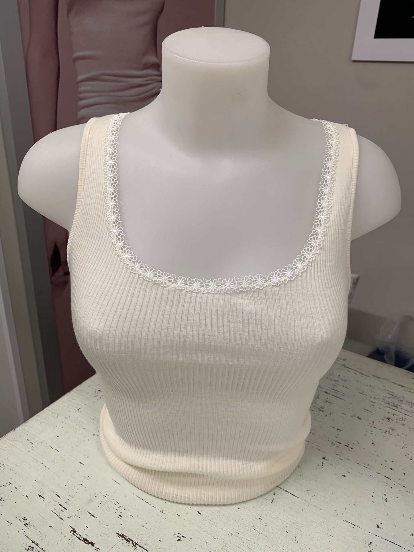 Canotta Lisanza in Pregiata Lana e Seta a Costine con Pizzo Floreale (Art. 2667)