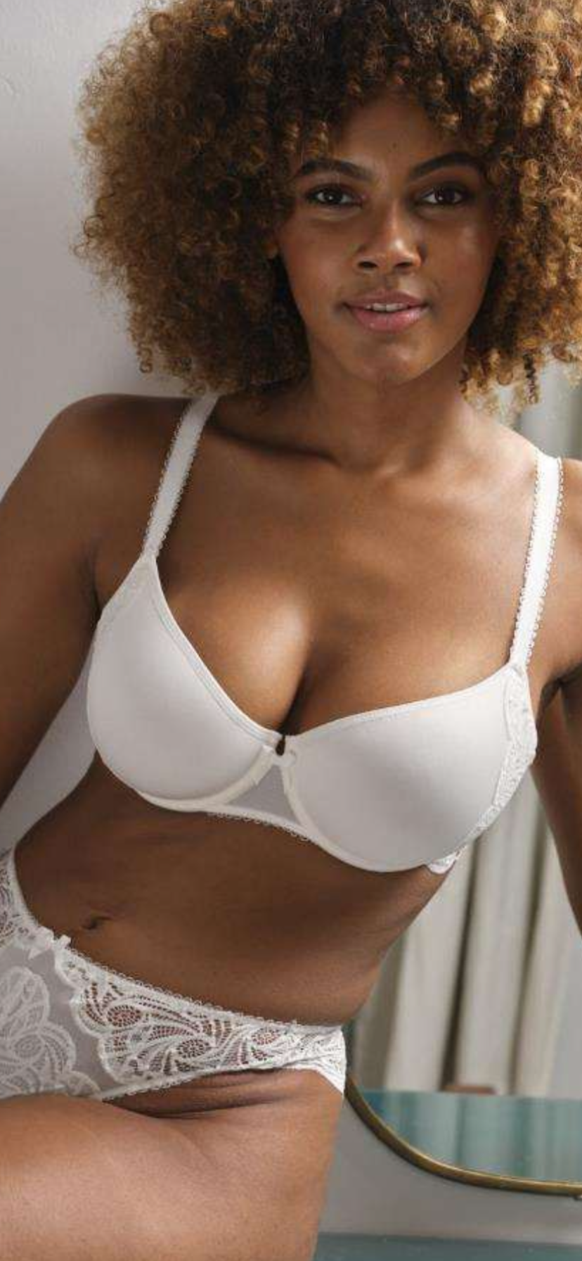 Sans Complexe Reggiseno Preformato con Ferretto PIzzo Laterale Art73GAA73