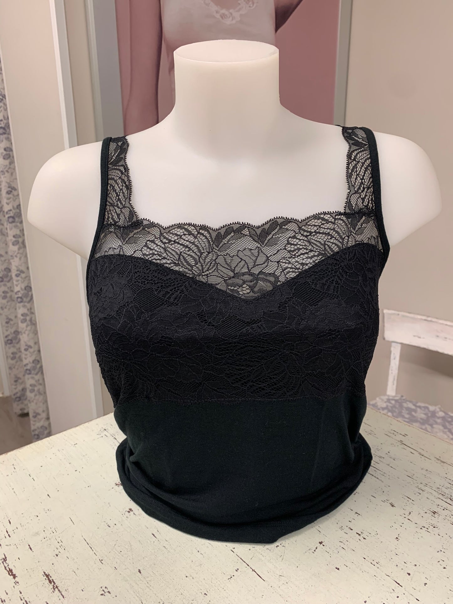 Fraly canotta spalla larga pizzo elastico scollo quadrato art DF1904